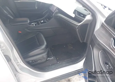 2021 Jeep Grand Cherokee L Limited 4X4 from USA, damaged, VIN 1C4RJKBG6M8185463